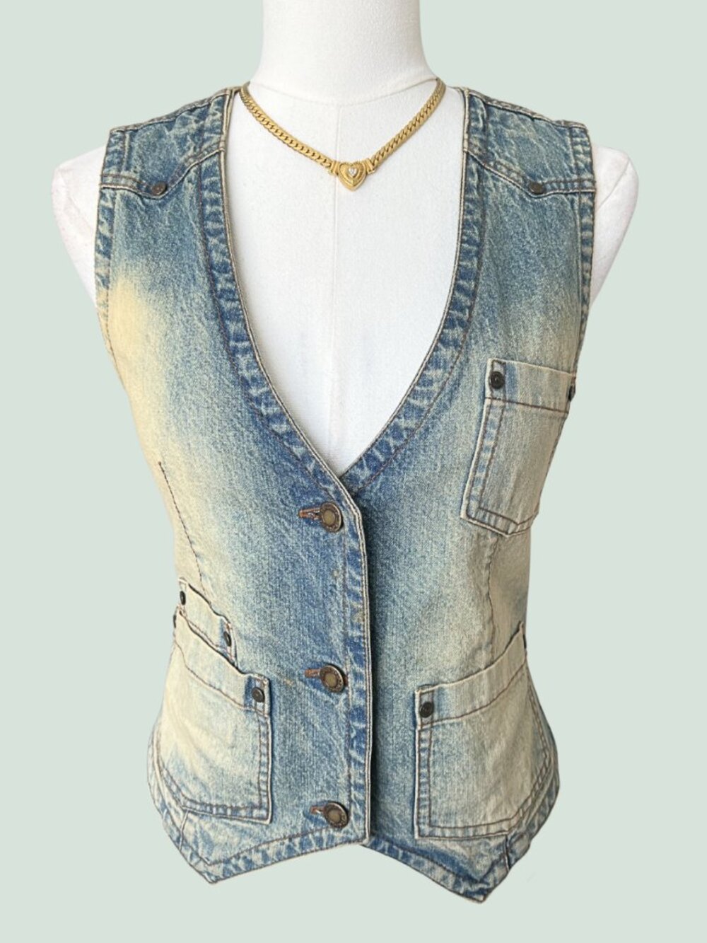 Vintage Y2K Light Wash Utility Denim Vest